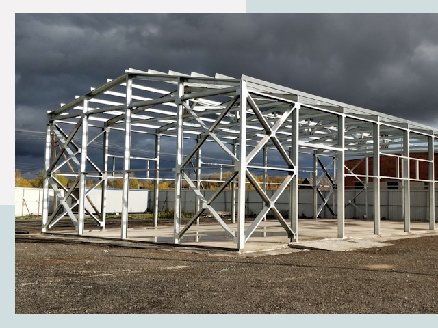 Двускатные ангары в Евпатория от 632 руб. за квадрат