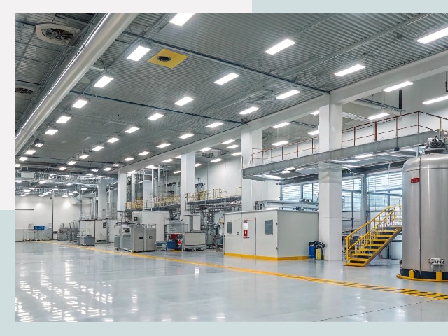 Освещение ангаров в Евпатории от 632 руб. - Эффективные решения