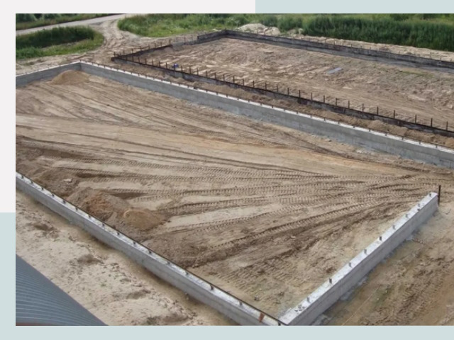 Фундамент для ангаров в Евпатория от 632 руб.